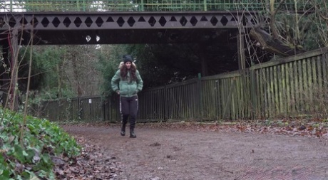 Solo girl Ali Bordeaux takes a piss on a roadway while out for a walk 44245947