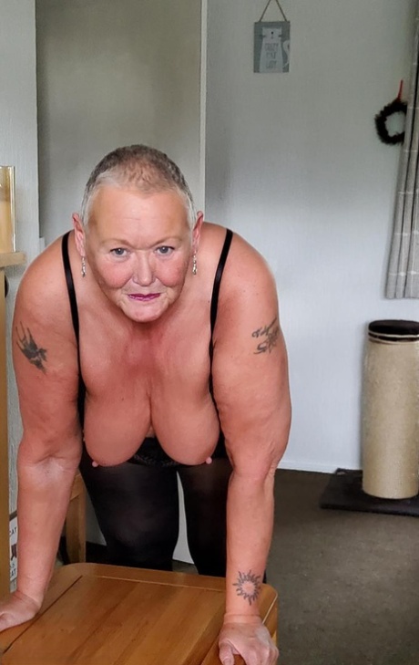 Fat granny Valgasmic Exposed sports short hair while exposing her tits & pussy 57832138