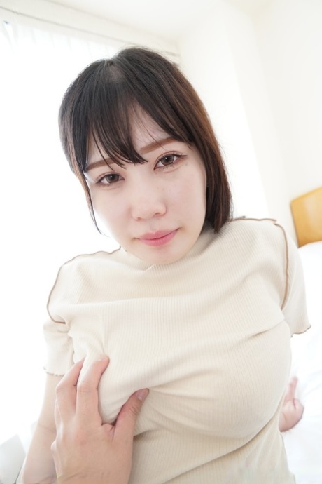 Chubby Japanese girl Yuuka Kamakura is left with a creampie after fucking 82073120