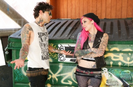 Tattooed alt chick with pink hair Kelsi Lynn getting fucked hard by bf 28169561